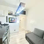 Piramides 1 Apartment